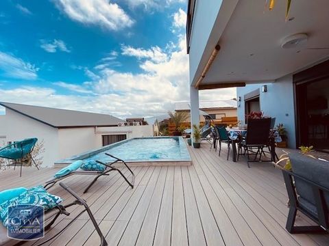   Location Maison Maison - 4 pi�ce(s) - 95 m�