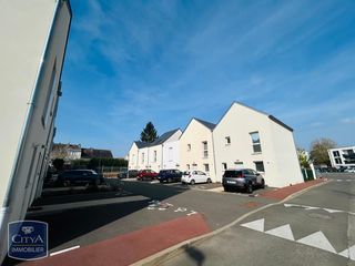  Parking / Garage � louer 