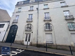  Parking / Garage � louer 