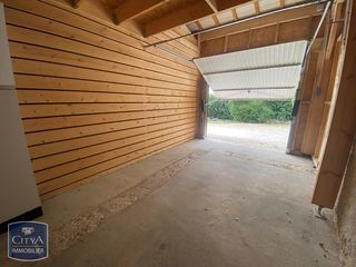  Parking / Garage � louer 