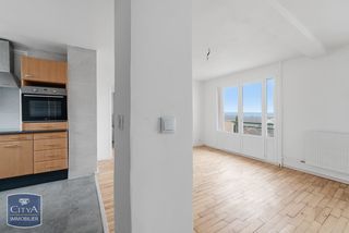  Appartement � louer 4 pi�ces 80 m�