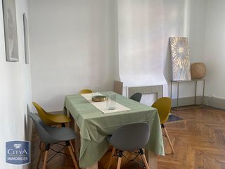  Appartement � louer 6 pi�ces 177 m�