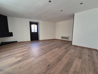  Appartement � louer 3 pi�ces 87 m�