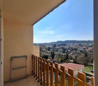  Appartement � louer 4 pi�ces 82 m�