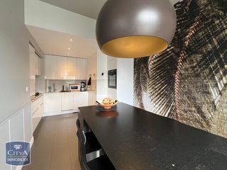  Appartement � louer 4 pi�ces 84 m�