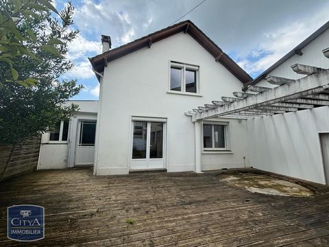   Location Maison Maison - 95 m�