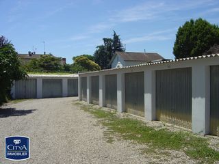  Parking / Garage � louer 15 m�