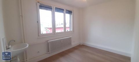 Local professionnel - 48 rue du Vieux march&eacute; aux Vins... 1079 67000 Strasbourg