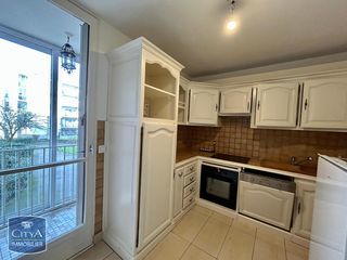  Appartement � louer 3 pi�ces 77 m�