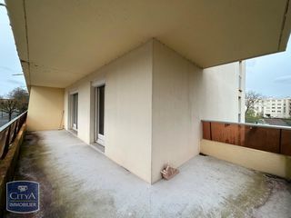  Appartement � louer 4 pi�ces 80 m�