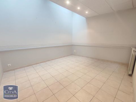 &Agrave; LOUER : Local professionnel situ&eacute; au coeur de la vi... 1300 81000 Albi