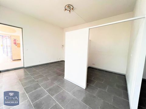 &Agrave; louer : Local commercial d'une surface de 34,14 m&sup2;,... 600 02100 Saint quentin