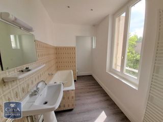  Appartement � louer 2 pi�ces 56 m�