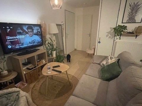   Location Appartement Appartement - 2 pi�ce(s) - 46 m�