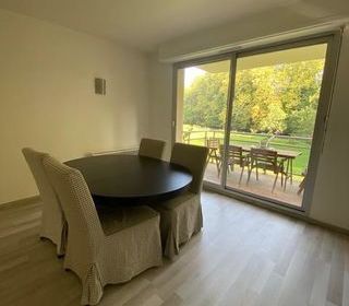  Appartement � louer 3 pi�ces 101 m�