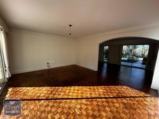  Maison � louer 7 pi�ces 199 m�