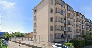  Parking / Garage � louer 