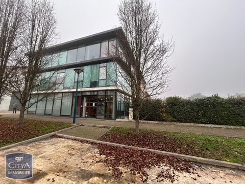 &Agrave; louer - Spacieux locaux professionnels au c�ur de M... 7800 82200 Moissac