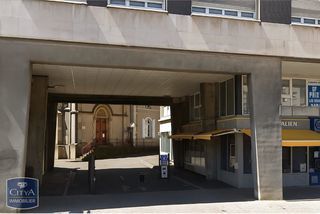  Parking / Garage � louer 