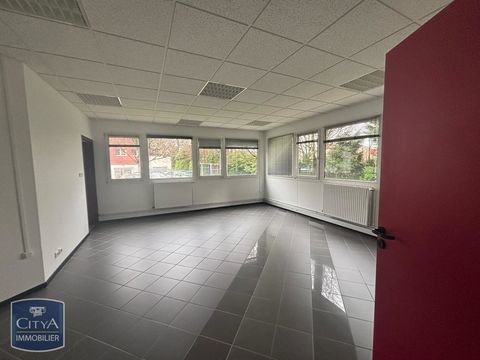 A LOUER - Local professionnel situ&eacute; 4 Rue Paul Val&eacute;ri... 1150 38170 Seyssinet pariset