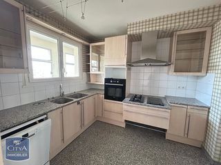  Appartement � louer 6 pi�ces 163 m� Le mans