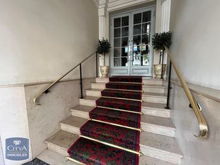  Appartement � louer 6 pi�ces 210 m� Clermont-ferrand