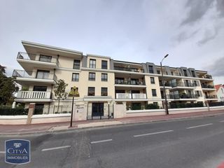  Parking / Garage � louer 