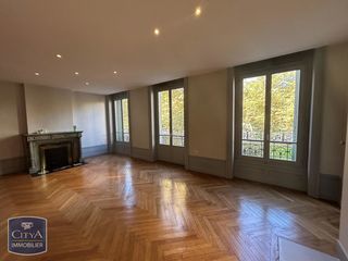  Appartement � louer 4 pi�ces 101 m�