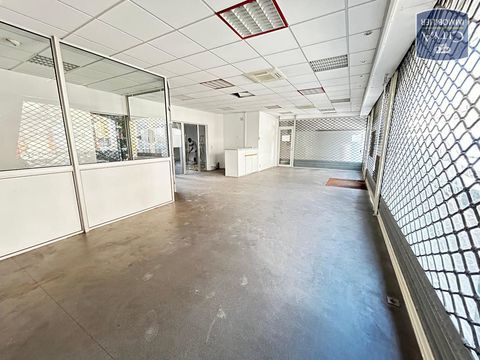 &Agrave; LOUER : Local commercial - DISPONIBLE DE SUITE - PR... 1100 40000 Mont-de-marsan