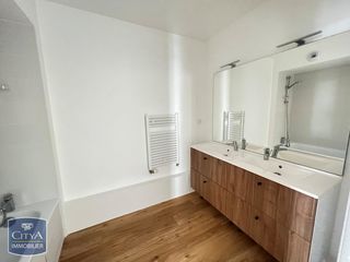  Appartement � louer 5 pi�ces 143 m�