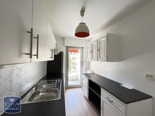  Appartement � louer 3 pi�ces 79 m�