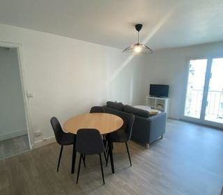  Appartement � louer 4 pi�ces 67 m�