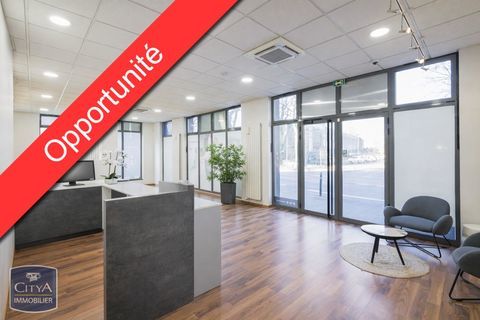 Local commercial de 132 m&sup2; &agrave; Grenoble, id&eacute;alement sit... 202000 38100 Grenoble