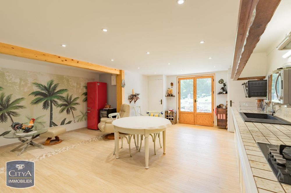 � vendre  Maison Surba (09400)