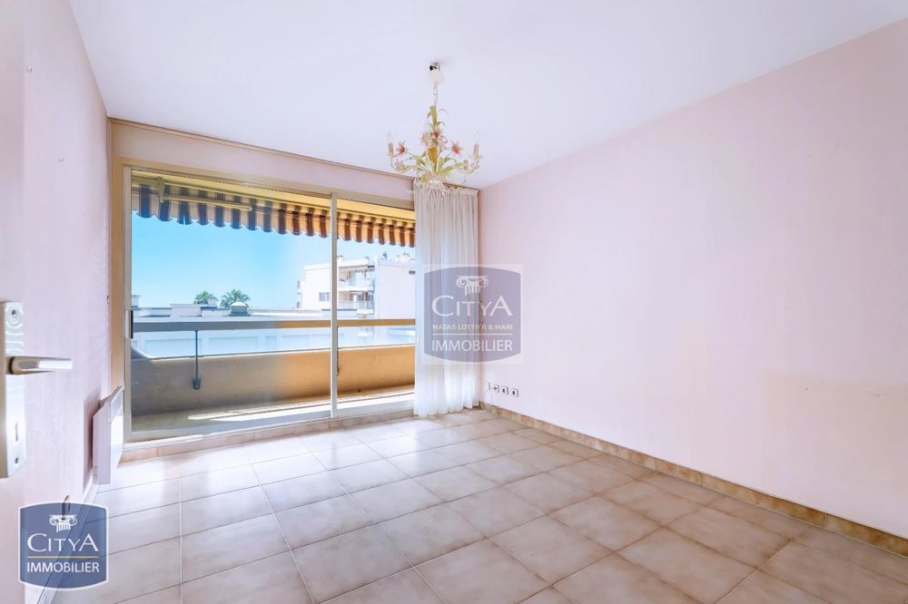 � vendre  Appartement Menton (06500)