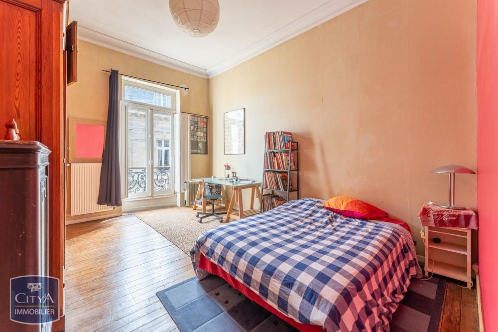 � vendre  Appartement Bordeaux (33000)