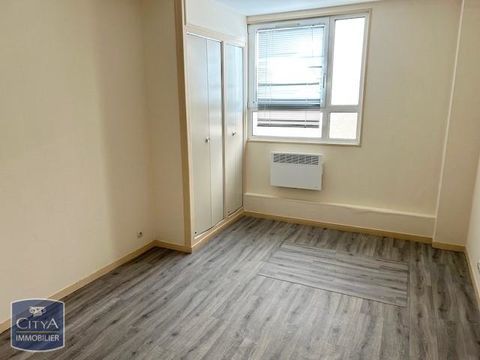 VENTE d'un local professionnel T9 (144 m²) à Laon, id... 71500 02000 Laon