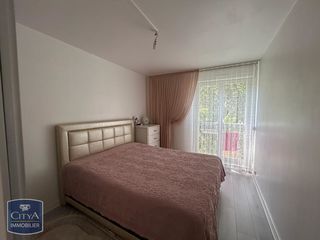  Appartement � vendre 5 pi�ces 83 m�