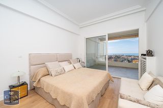  Appartement � vendre 2 pi�ces 77 m�