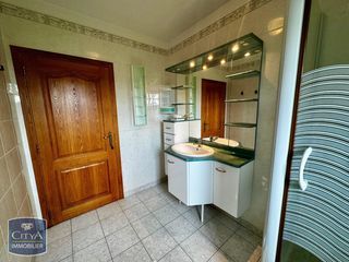  Villa � vendre 7 pi�ces 180 m�