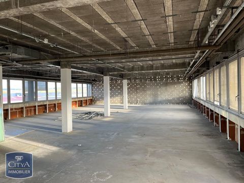 OPPORTUNIT&Eacute; - ROANNE - LOCAL PROFESSIONNEL 57 m&sup2; - DA... 138600 42300 Roanne