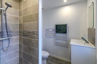  Immeuble � vendre 130 m�