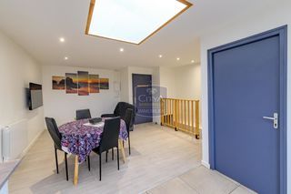  Immeuble � vendre 130 m�