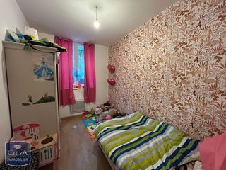  Immeuble � vendre 488 m�