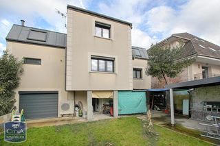  Maison � vendre 10 pi�ces 210 m�