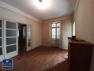  Appartement � vendre 10 pi�ces 230 m�