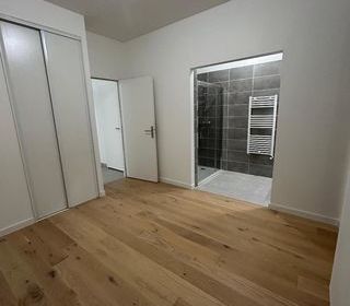  Appartement � vendre 5 pi�ces 99 m�