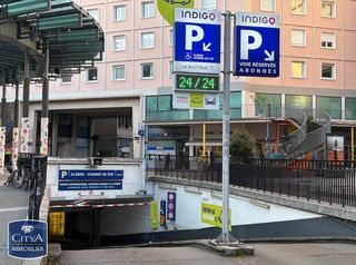  Parking / Garage � vendre 