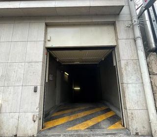  Parking / Garage � vendre 