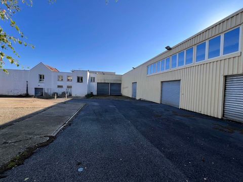 VENTE d'un ensemble immobilier en centre-ville de 120... 735000 02100 Saint-quentin